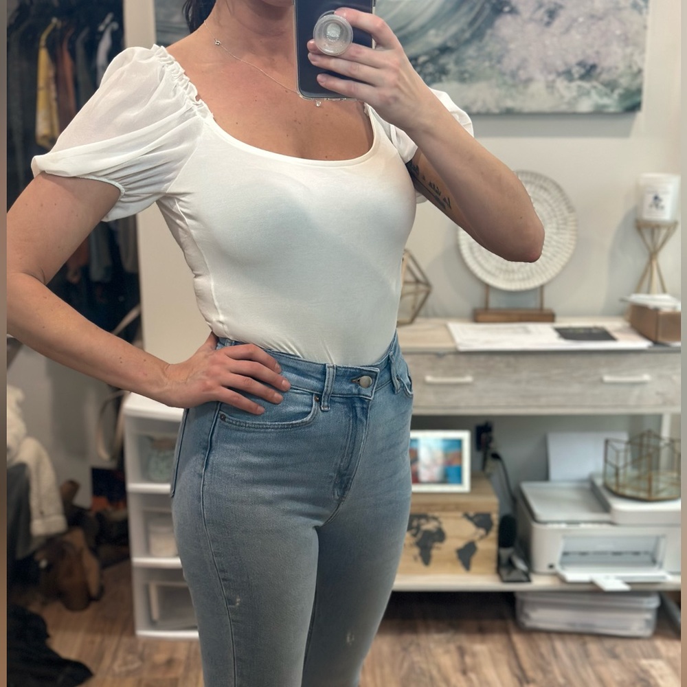 Blue Blush Ruffled Sleeve Body Suit